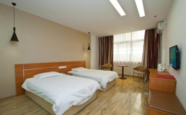 Линьи: Thank You Hotel Nanfang North Bus Station