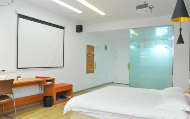Линьи: Thank You Hotel Nanfang North Bus Station