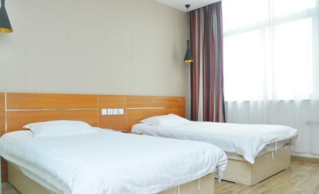 Линьи: Thank You Hotel Nanfang North Bus Station