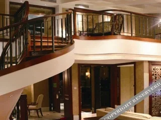 Далянь: Red Flag Valley Golf Hotel