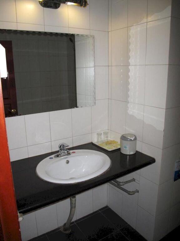 Харбин: Beibei Holiday Hotel Harbin Central Street Xinyang Road