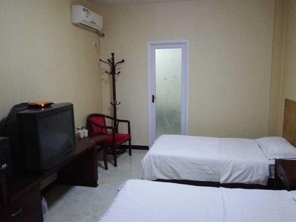 Баодин: Hengyuan Hotel