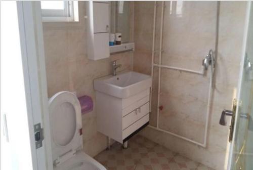 Синтай: Jingfeng Hotel