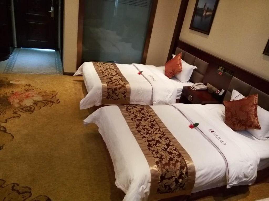 Наньчун: Langzhong Ancient Taste Hotel