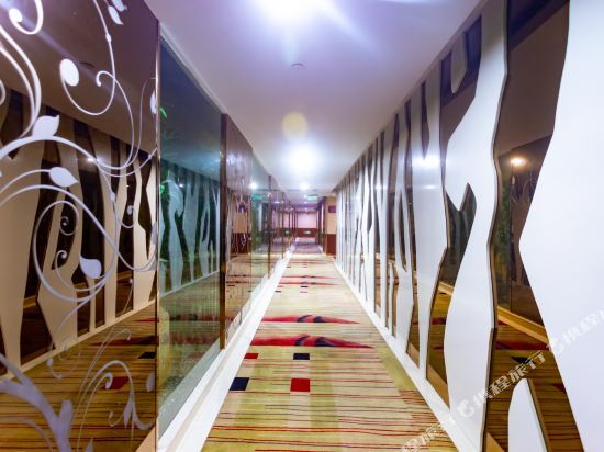 Чанчжоу: Xierman Hotel (Changzhou Chunqiu Yancheng University Town)(希尔曼酒店（常州春秋淹城大学城店）)