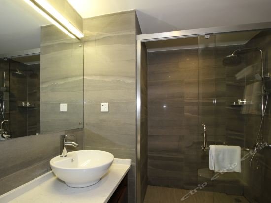 Гуйлинь: Guilin Recollection Inn