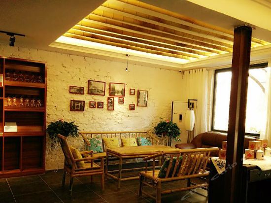 Гуйлинь: Guilin Recollection Inn