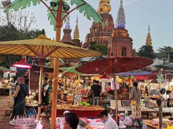 Цзинхун: Jingxu Inn