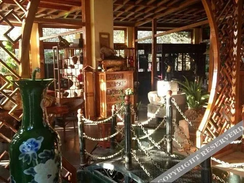 Цюйцзин: Xinlongmen Hotel