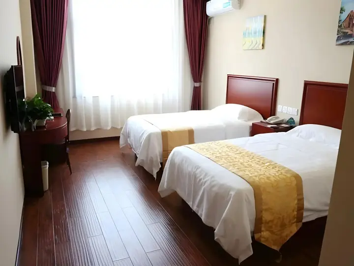 Лянфан: GreenTree Inn Langfang Bazhou City Shengfang Town International Furniture City Hotel