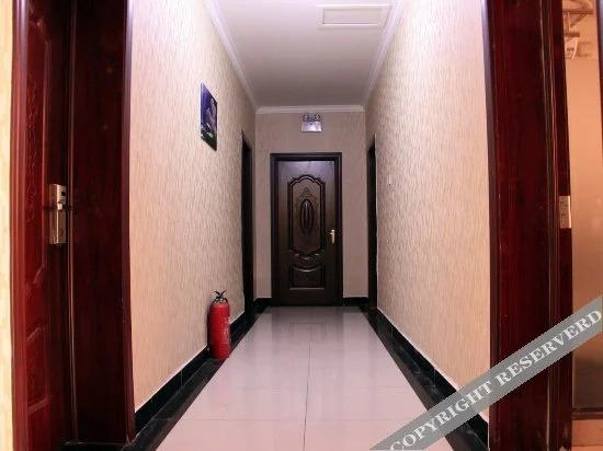 Лянфан: Xinji Express Inn