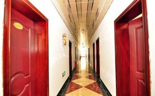 Цюйцзин: Jincheng Hotel