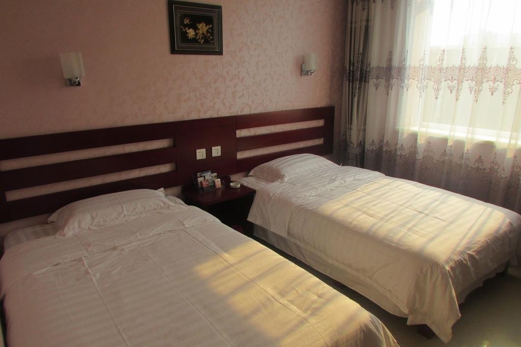 Цанчжоу: Cangzhou Penglai Inn