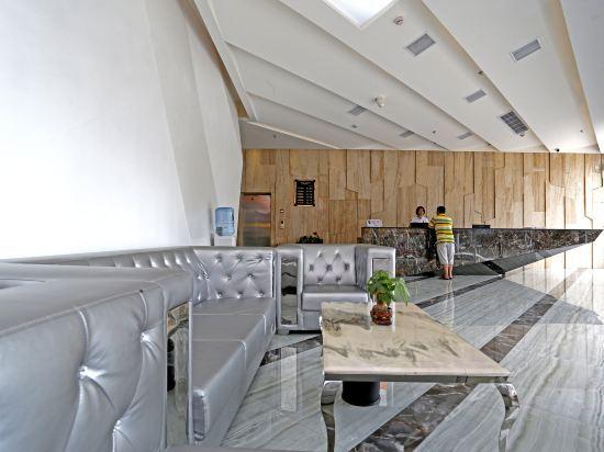 Жангжоу: Zhangzhou Lianyi Business Hotel