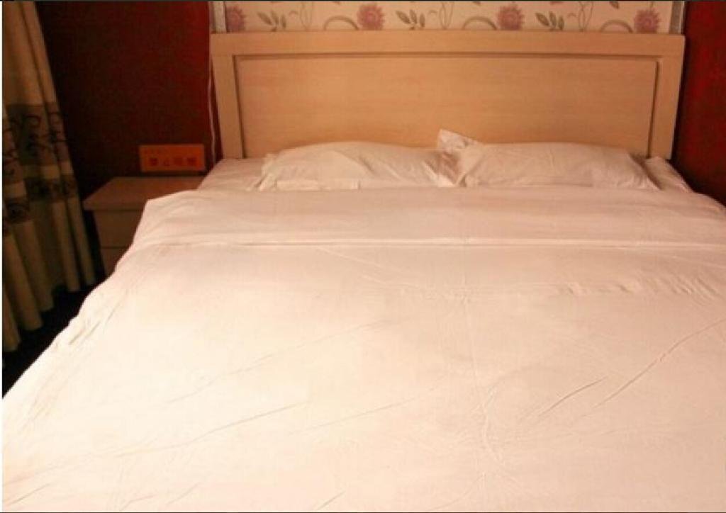 Вэйфан: Weifang Lejia Inn