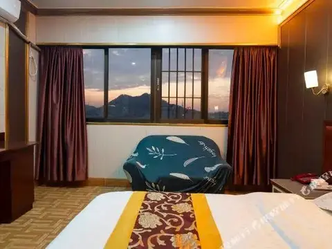Чжуншань: Zhongshan Guanlong Hotel