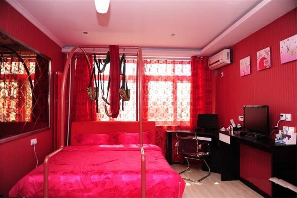 Лянфан: Friday Theme Guesthouse Branch Two
