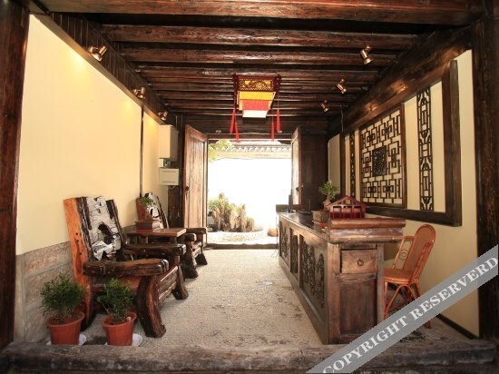 Лицзян: Niu Inn