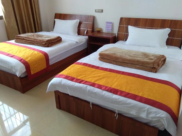 Цюйцзин: Shibahe Express Hotel