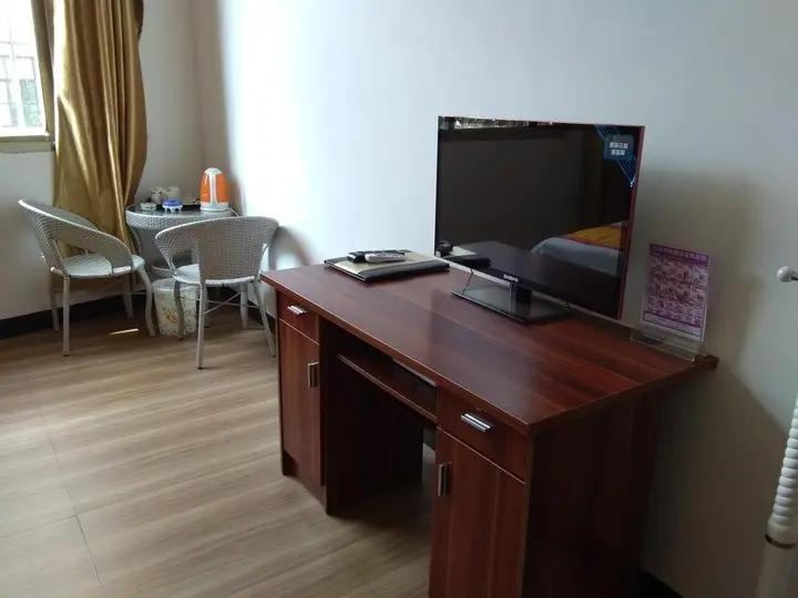 Цюйцзин: Shibahe Express Hotel