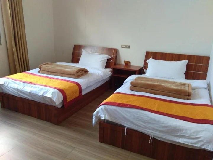 Цюйцзин: Shibahe Express Hotel