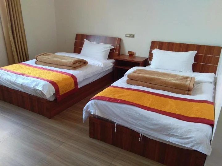 Цюйцзин: Shibahe Express Hotel