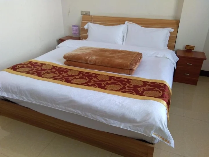Цюйцзин: Shibahe Express Hotel