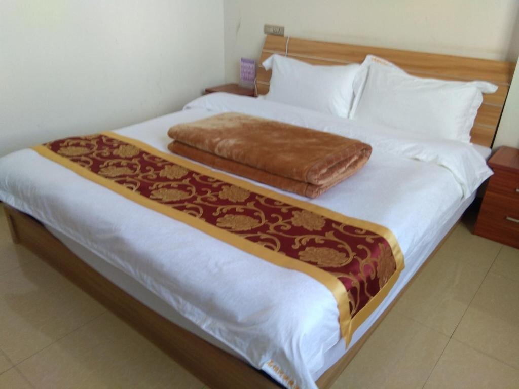 Цюйцзин: Shibahe Express Hotel