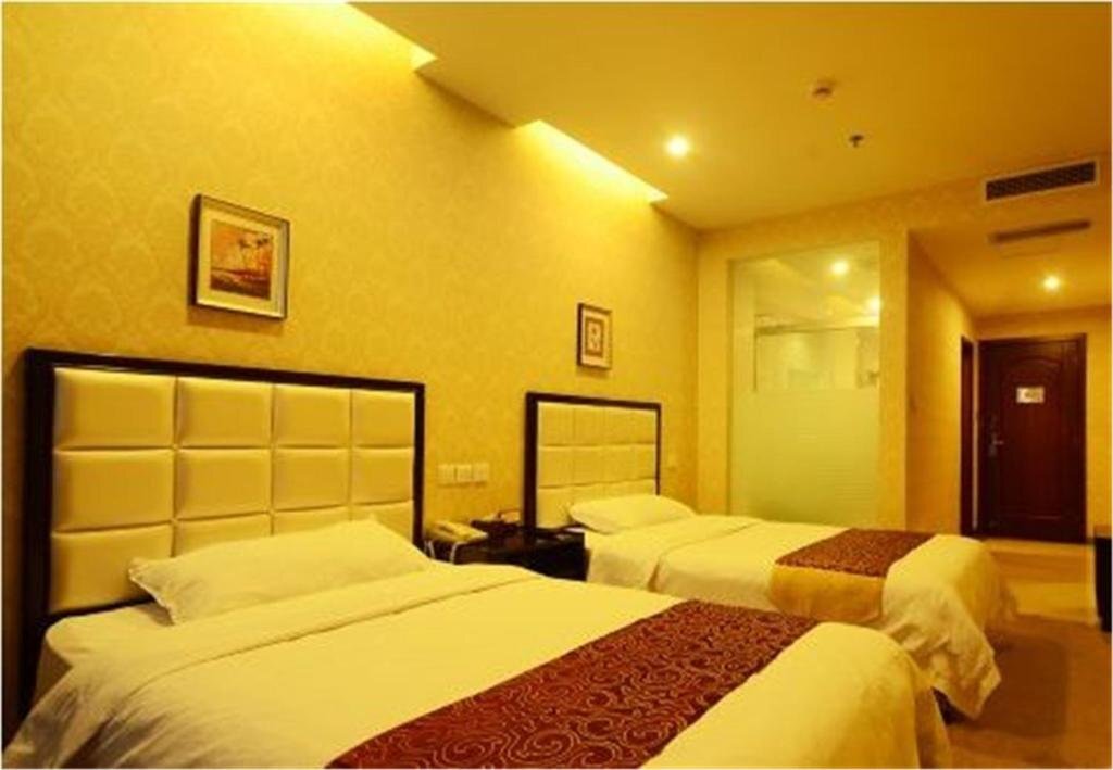 Дэян: Liansheng Hotel