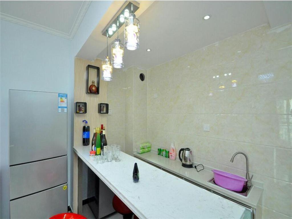 Линьи: Small Times Apartment