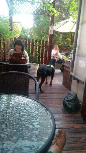 Шанхай: Kunshan Yibao White Coffee Service Apartment