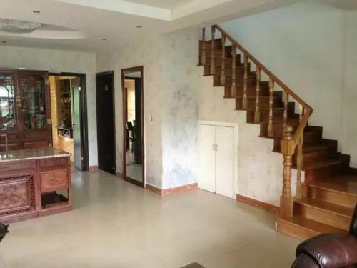 Шанхай: Kunshan Yibao White Coffee Service Apartment