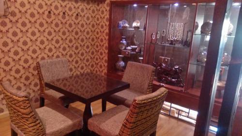 Шанхай: Kunshan Yibao White Coffee Service Apartment