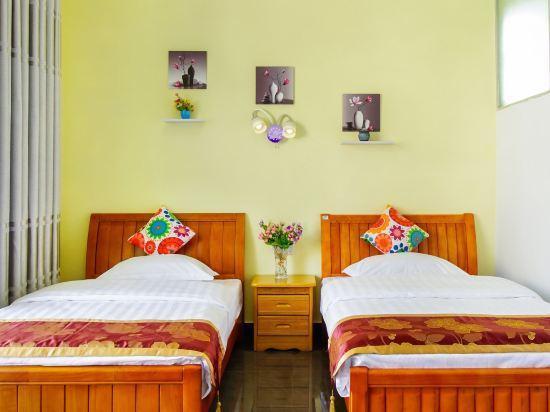 Яншо: Flower's Home OF YangShuo
