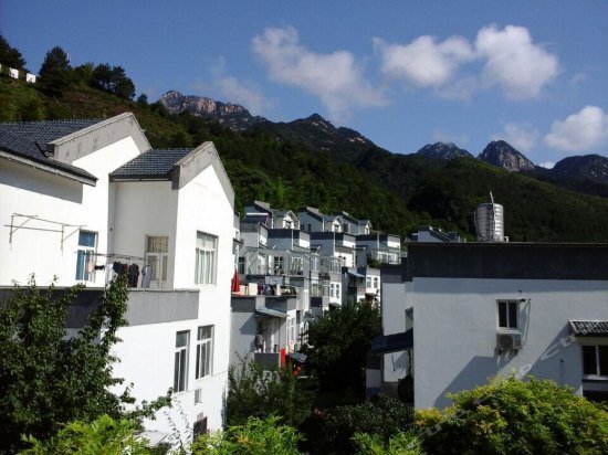 Хуаншань: Huangshan Guiyuanju Inn