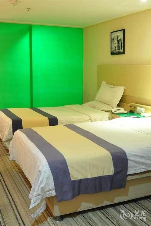 Циндао: Zhongjin Holiday Hotel Qingdao