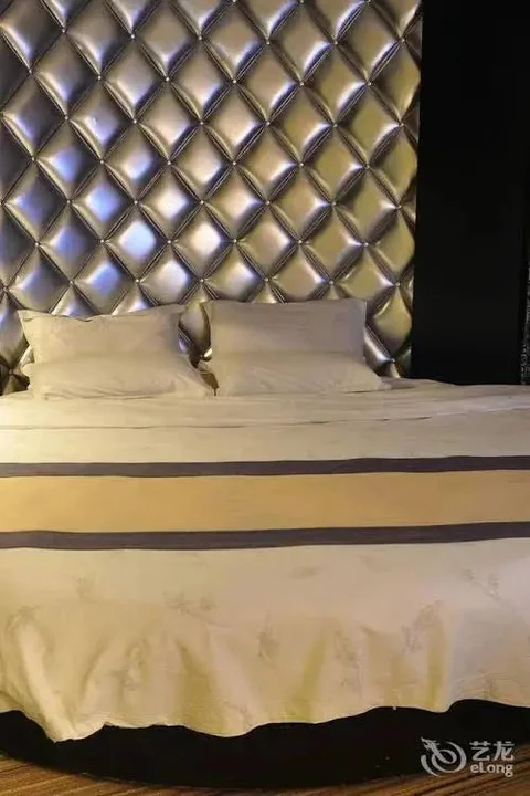 Циндао: Zhongjin Holiday Hotel Qingdao