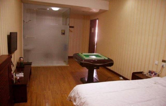 Хандань: Star Light Inn