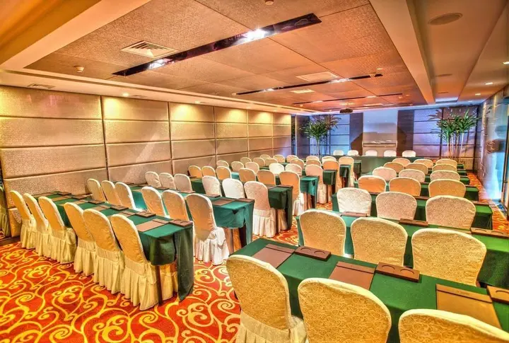 Цзиньчжун: Huangjingang Holiday Hotel