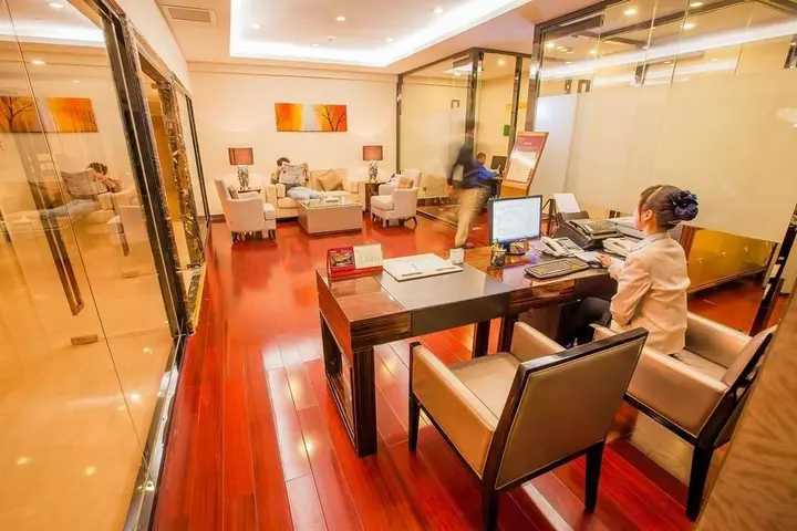 Цзиньчжун: Huangjingang Holiday Hotel