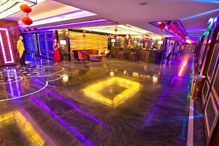Цзиньчжун: Huangjingang Holiday Hotel