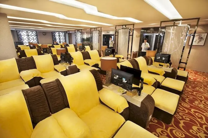 Цзиньчжун: Huangjingang Holiday Hotel