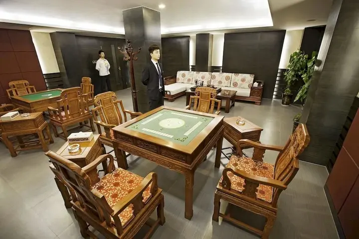 Цзиньчжун: Huangjingang Holiday Hotel