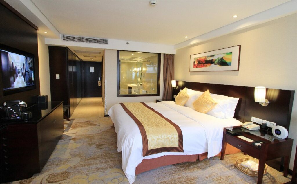 Greenland Jiulong Hotel — фото 4