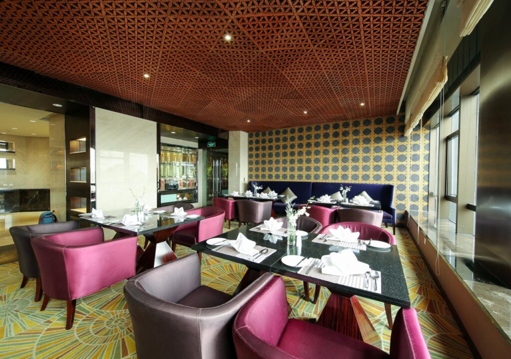 Greenland Jiulong Hotel — фото 6