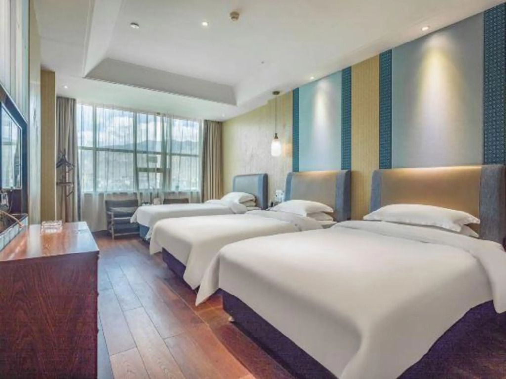Tian Yi Zang Run Hotel — фото 3