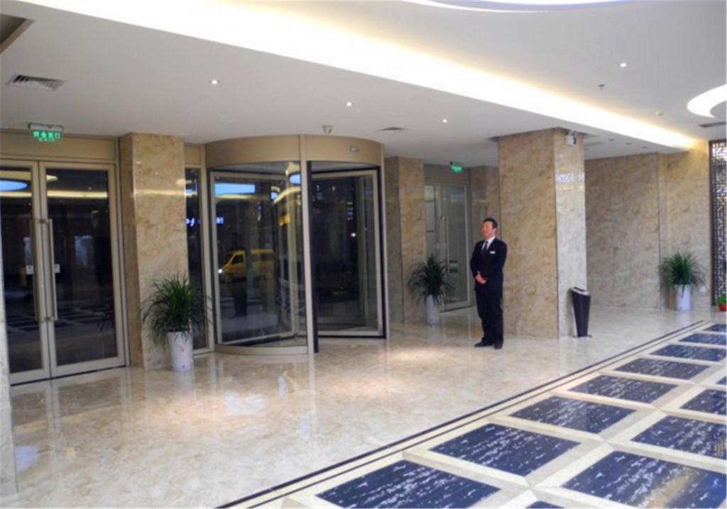 Тяньшуй: Apsaras Hotel