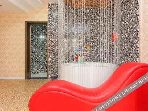Суцянь: Weiluona Hotel