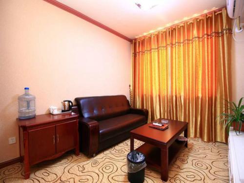 Шанграо: Yuzhe Hotel