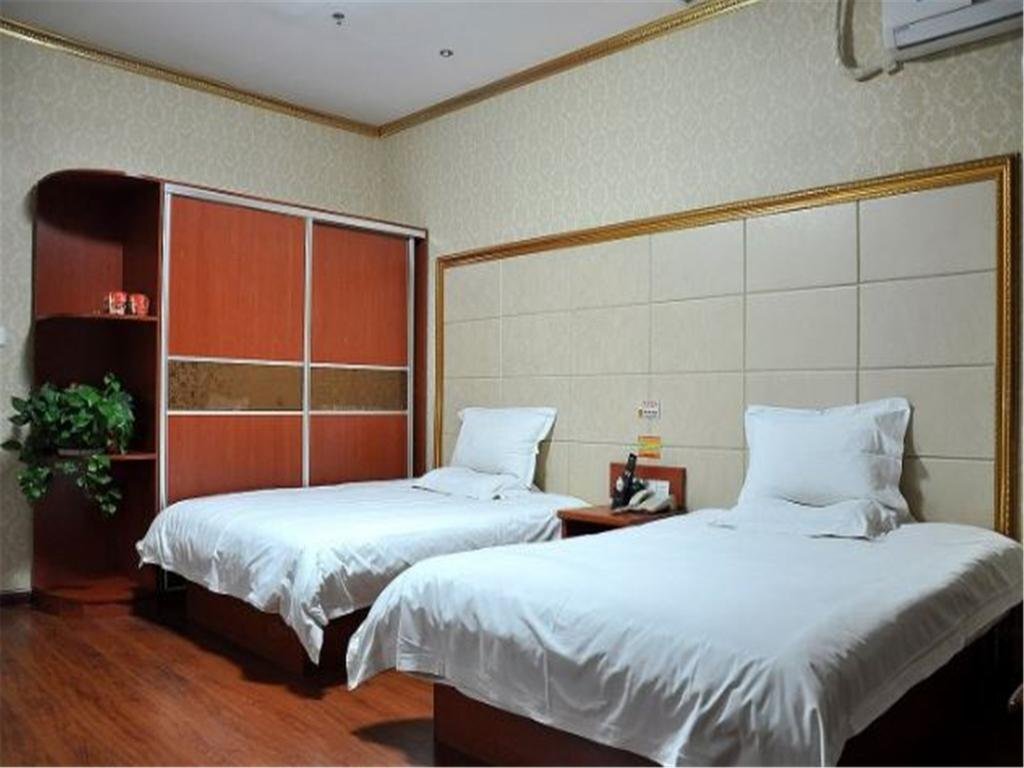Линьи: Linyi Junan Jinsheng Hotel